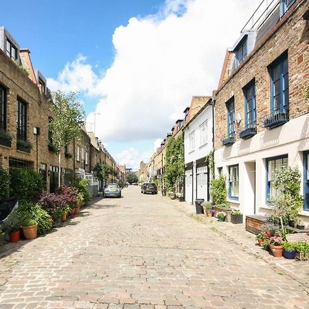 Modern One Bedroom Flat In Central Londra Exterior foto