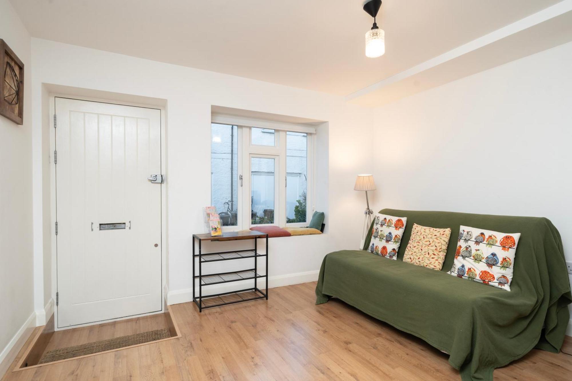 Modern One Bedroom Flat In Central Londra Exterior foto